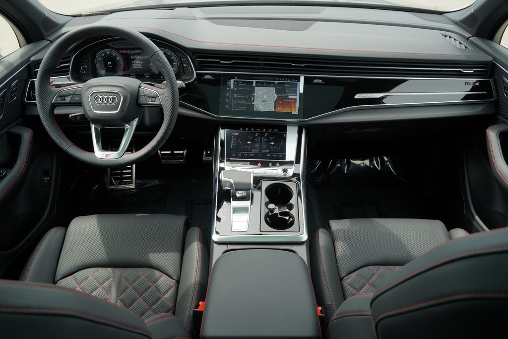 Thumbnail: 2026 Audi Q7 - 8