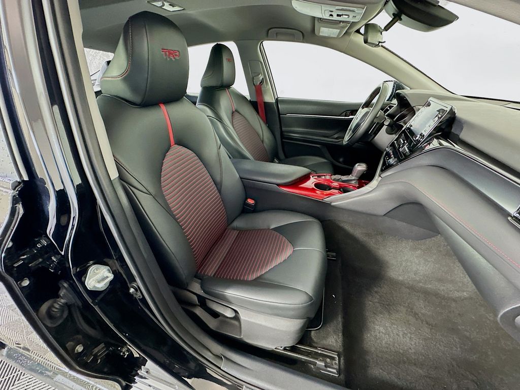 Thumbnail: 2021 Toyota Camry - 26