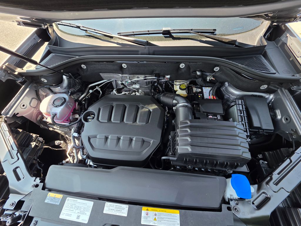 2026 Volkswagen Atlas 2.0T SE Silver at Sutliff Volkswagen