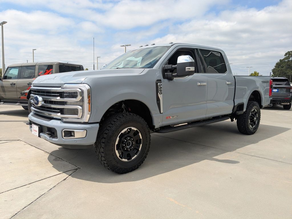 2026 Ford Super Duty F-250 SRW Platinum