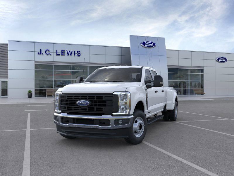2025 Ford F-350 Super Duty XL