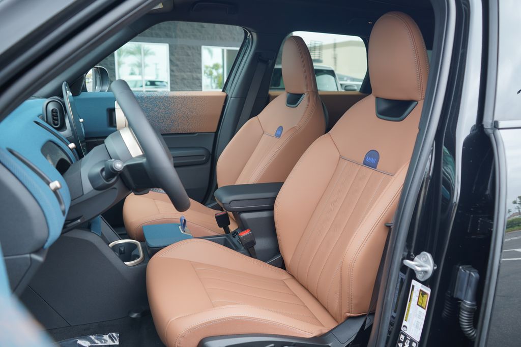 2025 MINI Cooper Countryman Signature 9