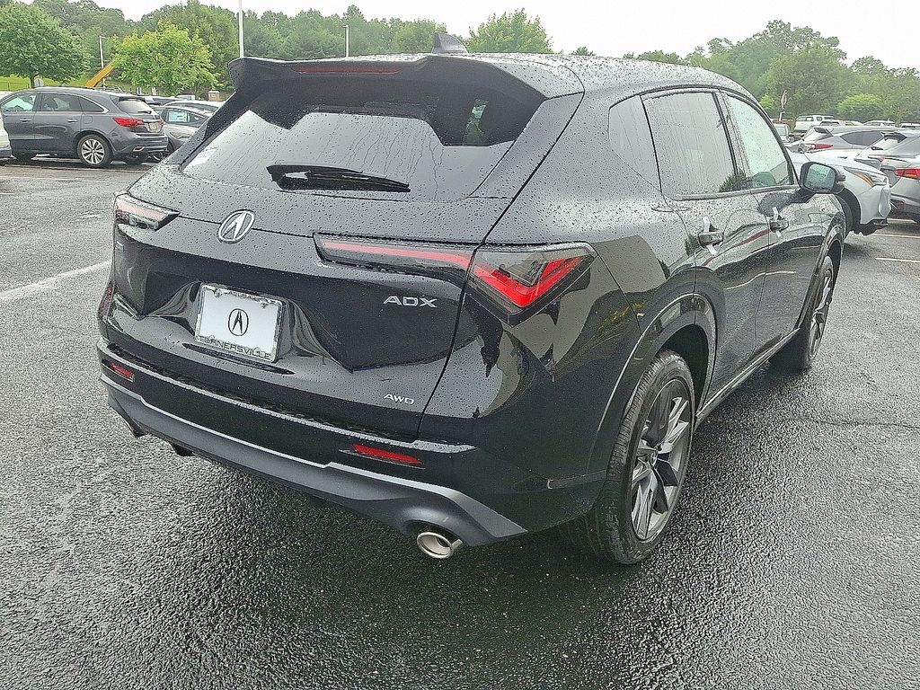 Thumbnail: 2025 Acura ADX - 4