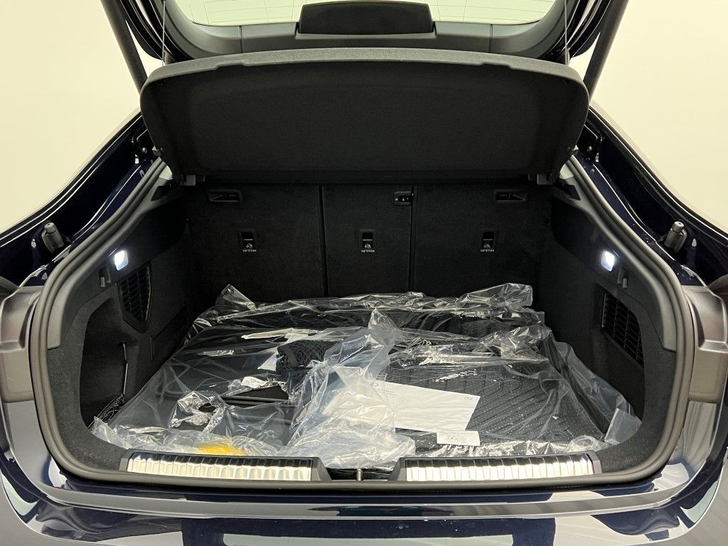 Thumbnail: 2025 Audi A5 - 8