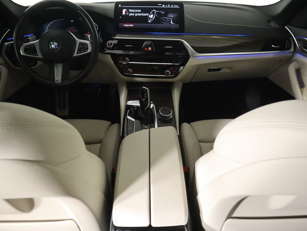 Thumbnail: 2021 BMW 5 Series - 13