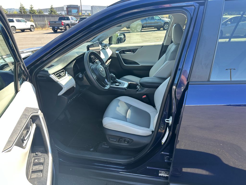 2023 Toyota RAV4 Limited