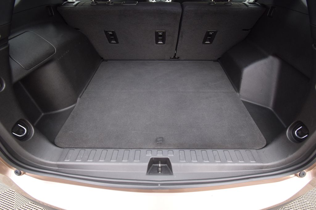 used 2019 Chevrolet Equinox car, priced at $13,700