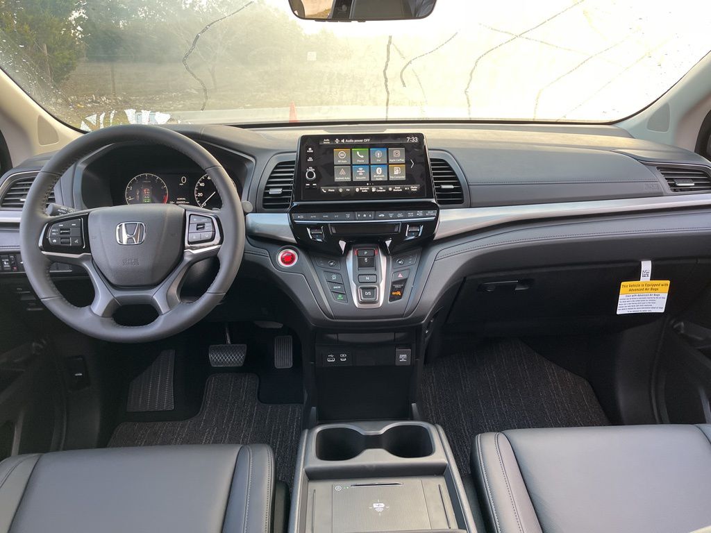 2025 Honda Odyssey EX-L 9