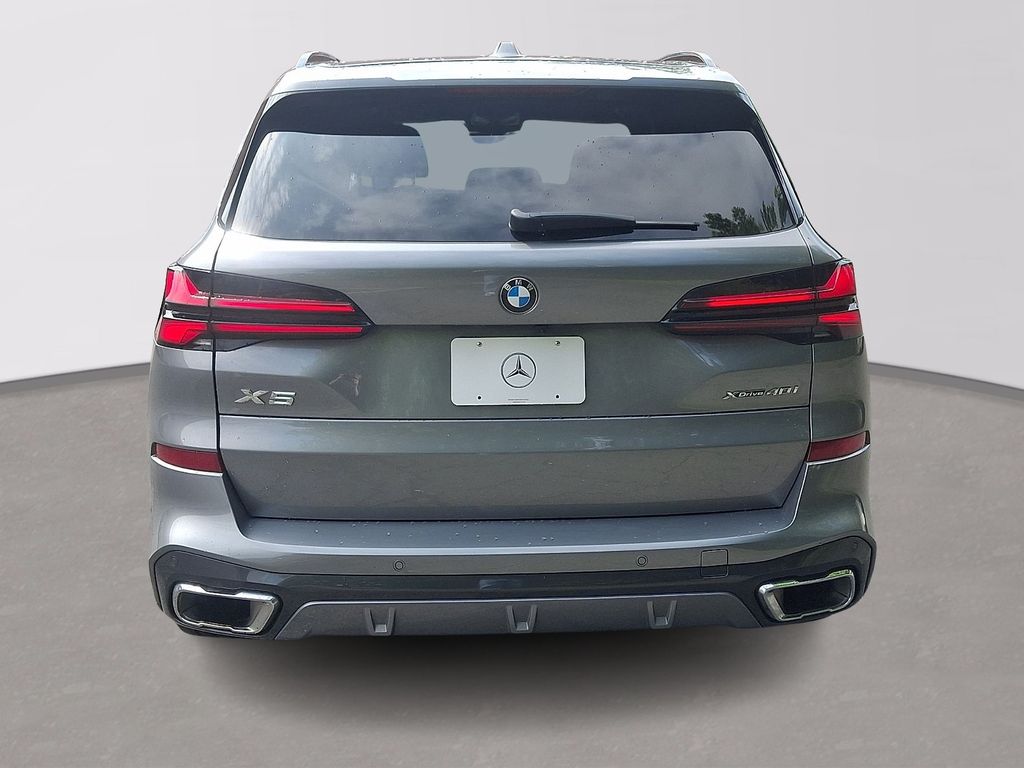 Thumbnail: 2026 BMW X5 - 5