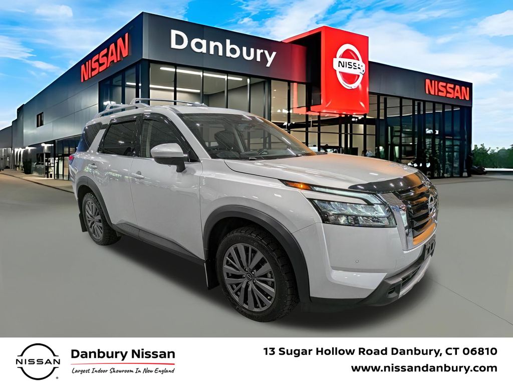 Brilliant Silver Metallic 2025 Nissan Pathfinder SUV / Crossover All-Wheel Drive 9-Speed Automatic