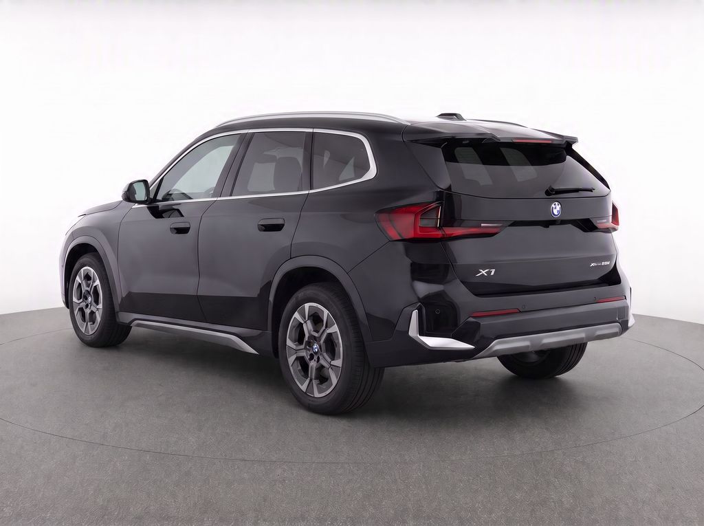 Thumbnail: 2025 BMW X1 - 3