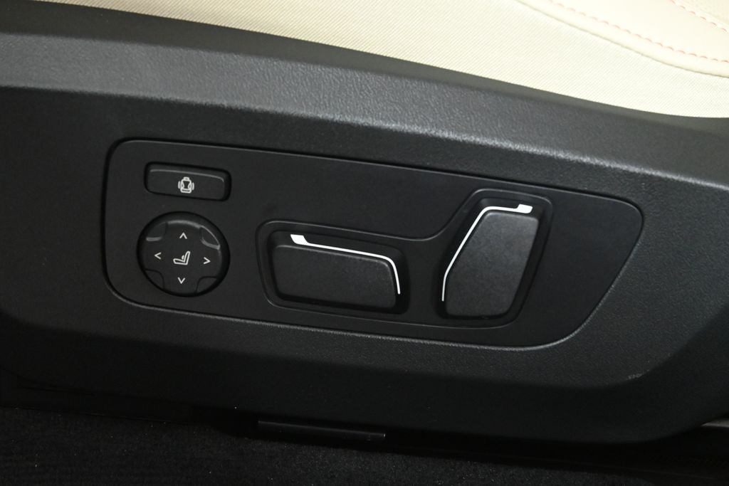 Thumbnail: 2026 BMW X3 - 27