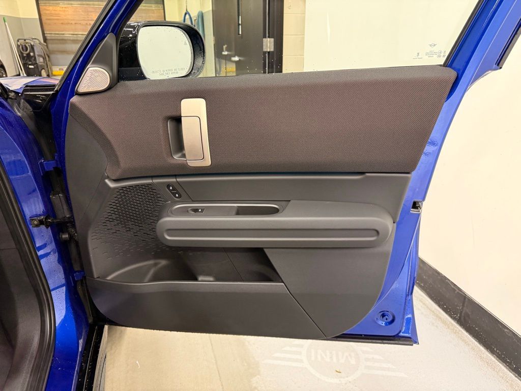 Thumbnail: 2026 MINI Cooper Countryman - 27