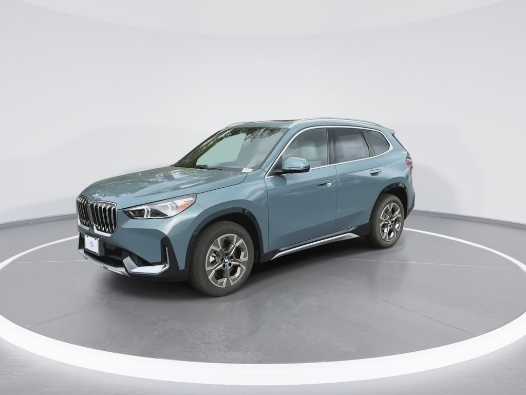 2025 BMW X1 xDrive28i 4