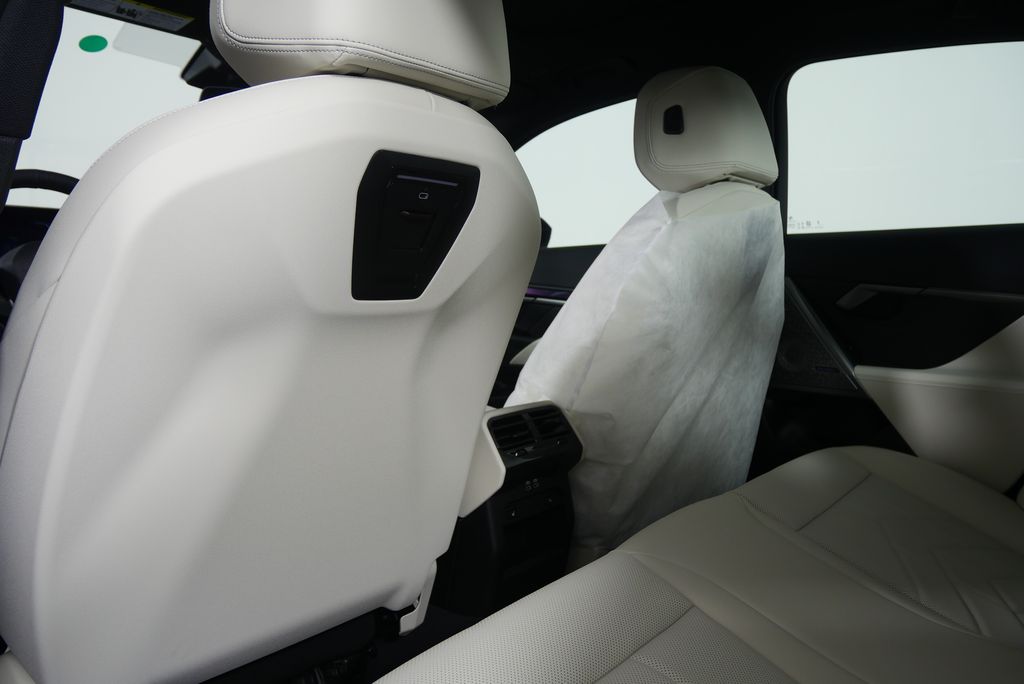 2026 BMW 5 Series  17