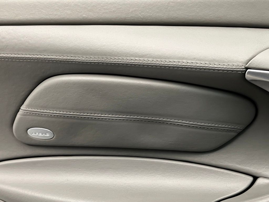 Thumbnail: 2004 Porsche 911 - 26