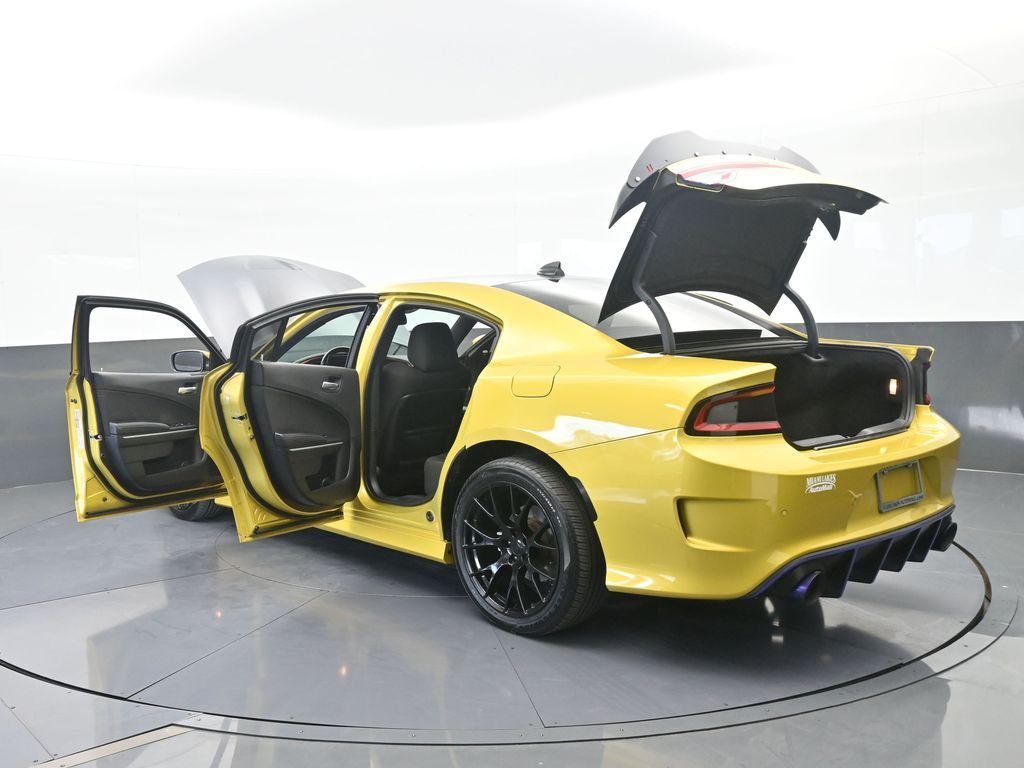 Used 2021 Gold Rush Pearlcoat Dodge R/T image 69