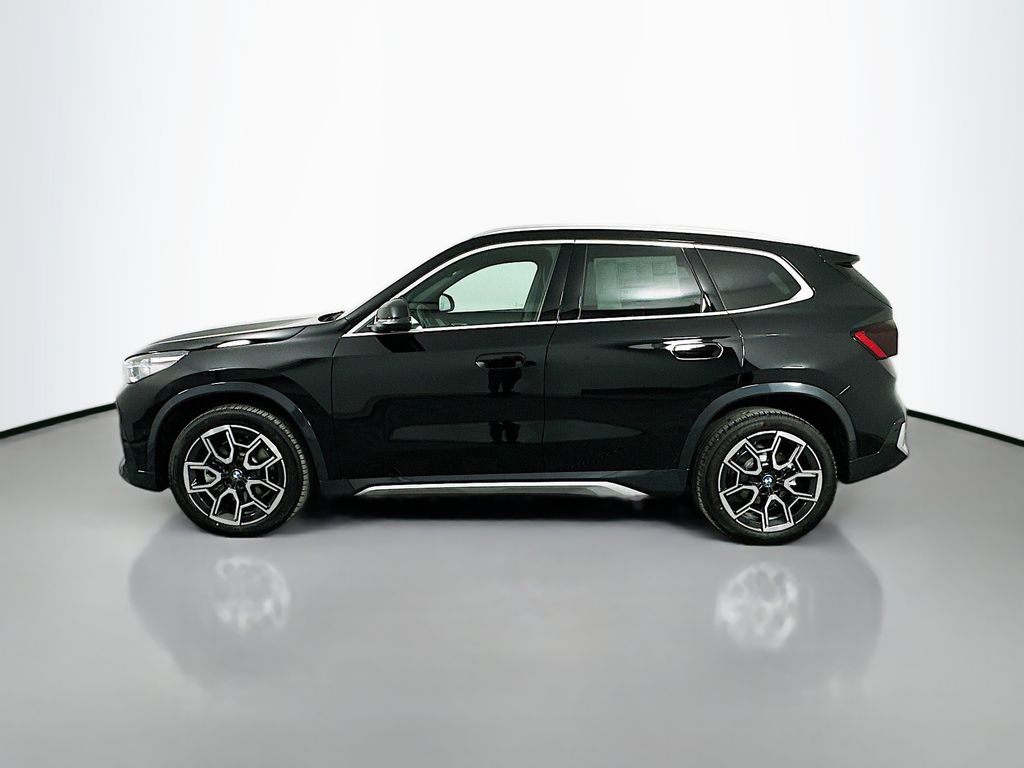 Thumbnail: 2025 BMW X1 - 8