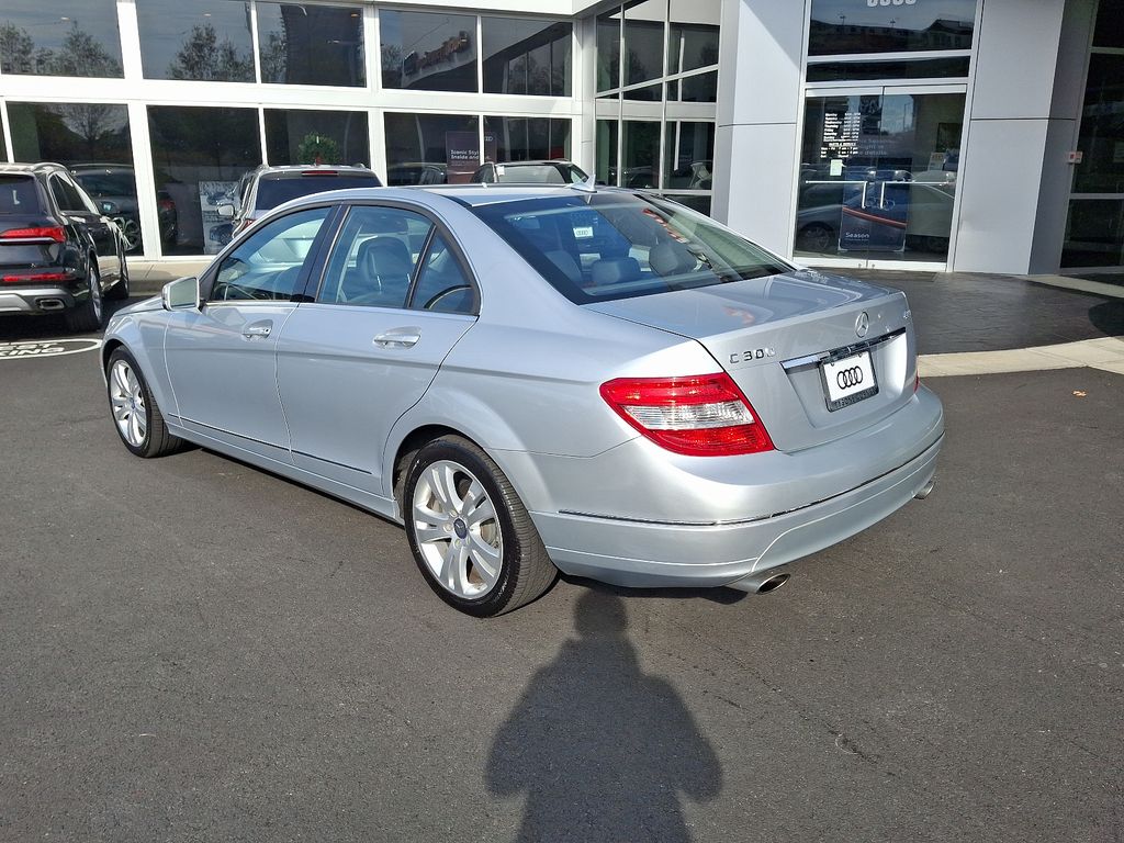 2011 Mercedes-Benz C-Class C 300 6