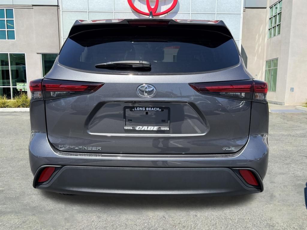 Used 2024 Toyota Highlander SUV