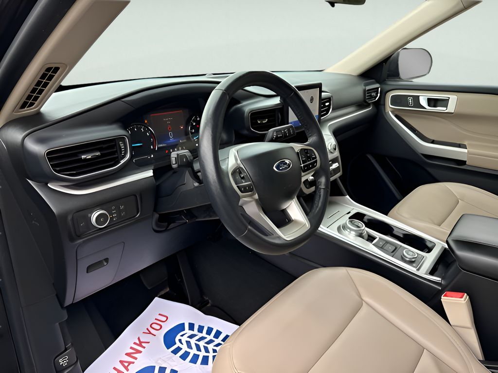 2022 Ford Explorer