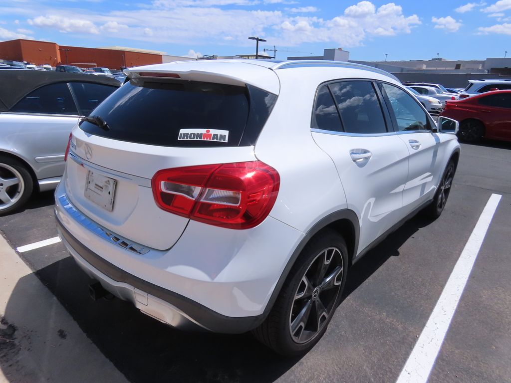 Thumbnail: 2019 Mercedes-Benz GLA - 4