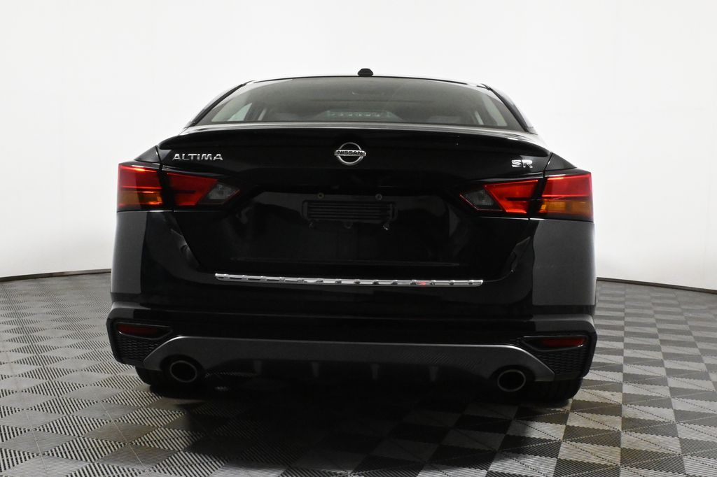 Thumbnail: 2019 Nissan Altima - 7