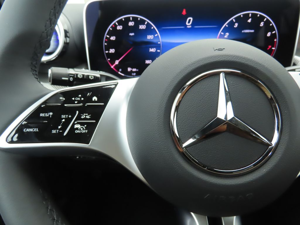 Thumbnail: 2026 Mercedes-Benz GLC - 12