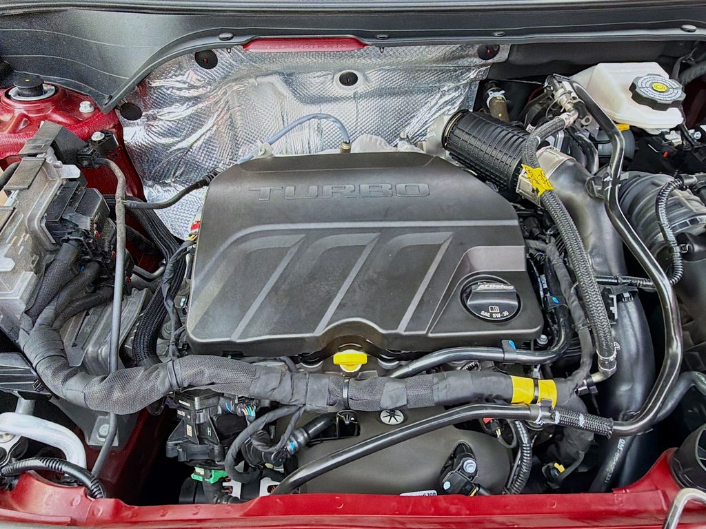 Used 2024 Red Buick Avenir image 29