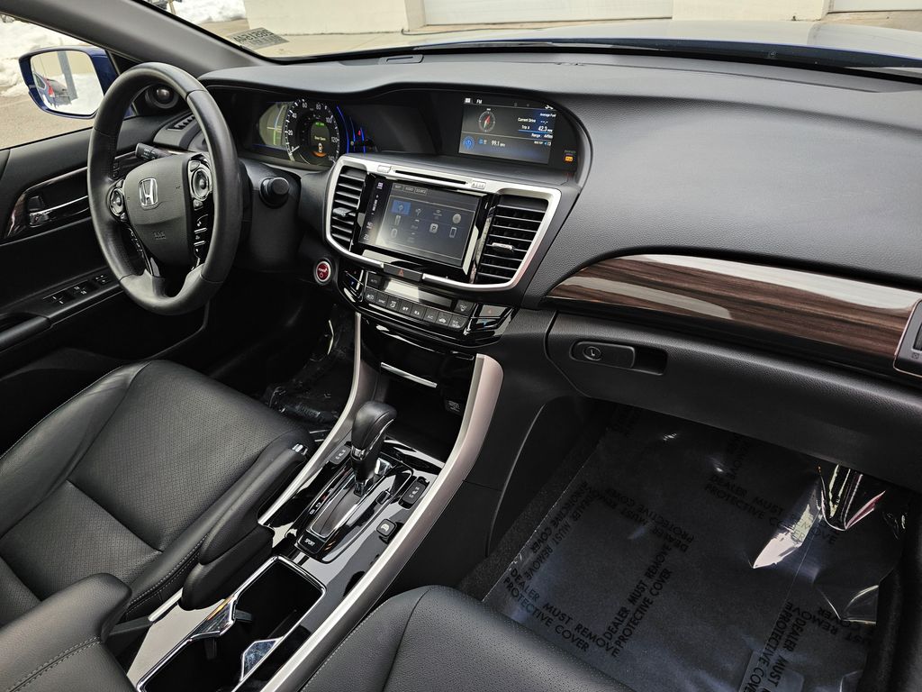 2017 Honda Accord Hybrid Touring