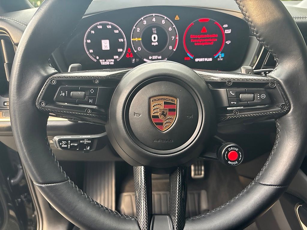 Thumbnail: 2025 Porsche  - 11