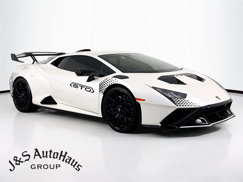 2023 Lamborghini Huracan LP 640-4 STO Coupe RWD