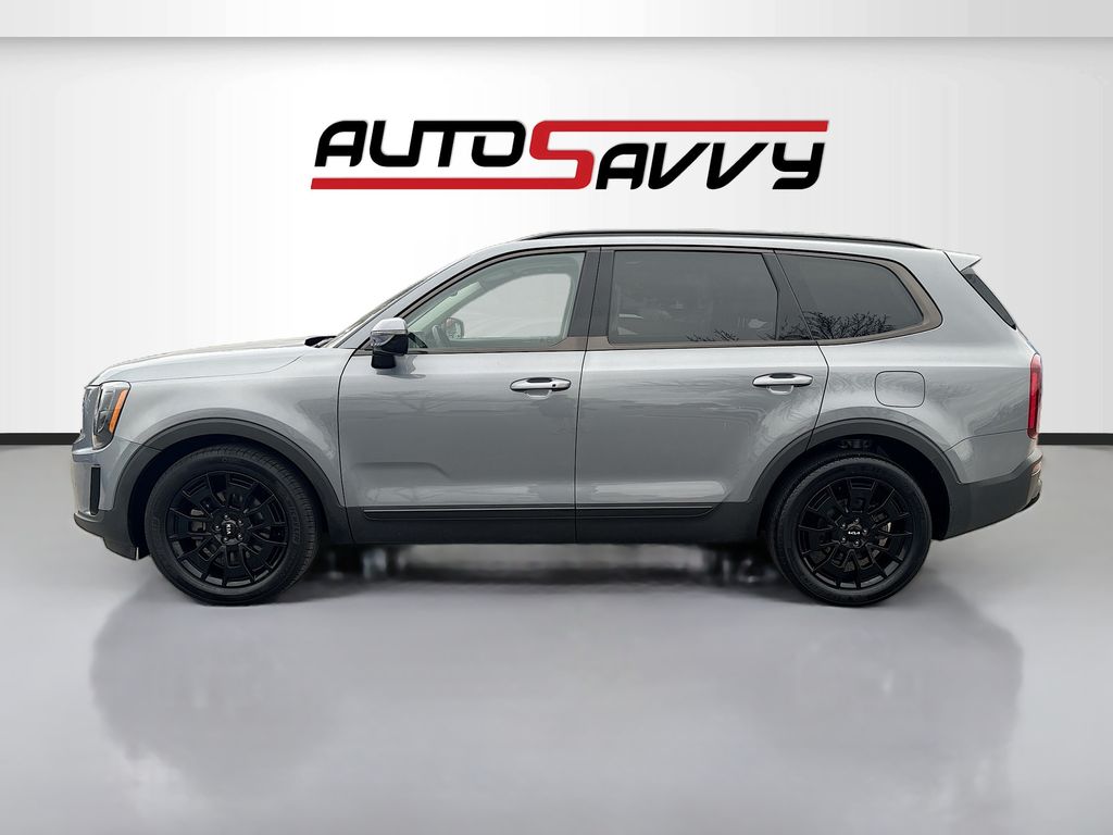 Used 2022 Silver Kia SX image 4