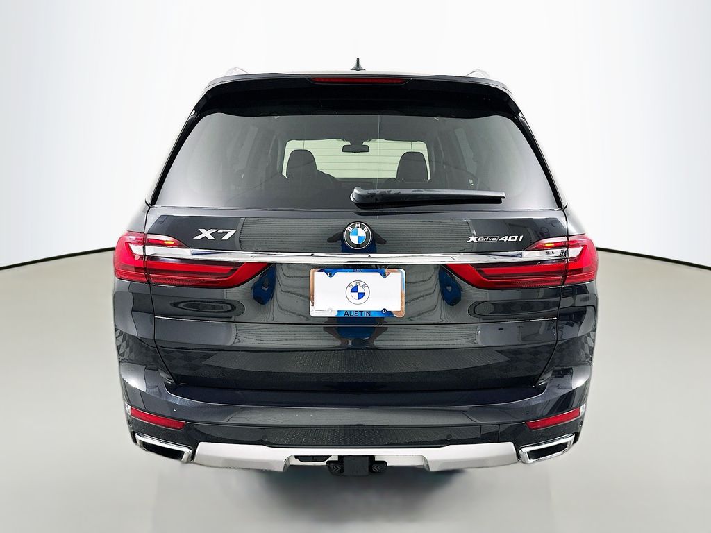 Thumbnail: 2021 BMW X7 - 6
