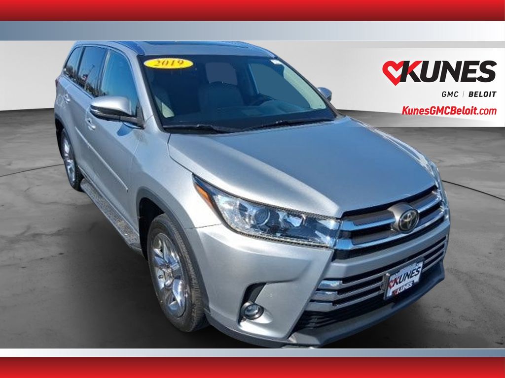 Celestial Silver Metallic 2019 Toyota Highlander SUV / Crossover All-Wheel Drive 8-Speed Automatic