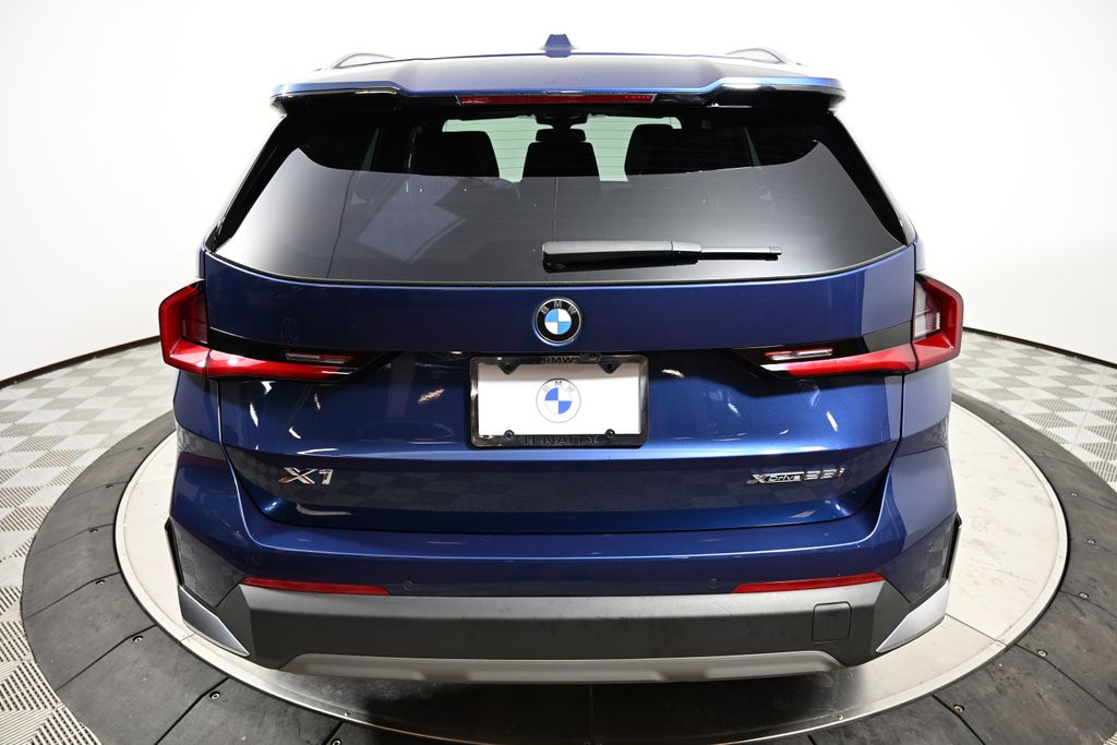 2023 BMW X1 xDrive28i 4