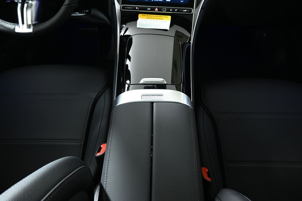 Thumbnail: 2026 Mercedes-Benz GLC - 18