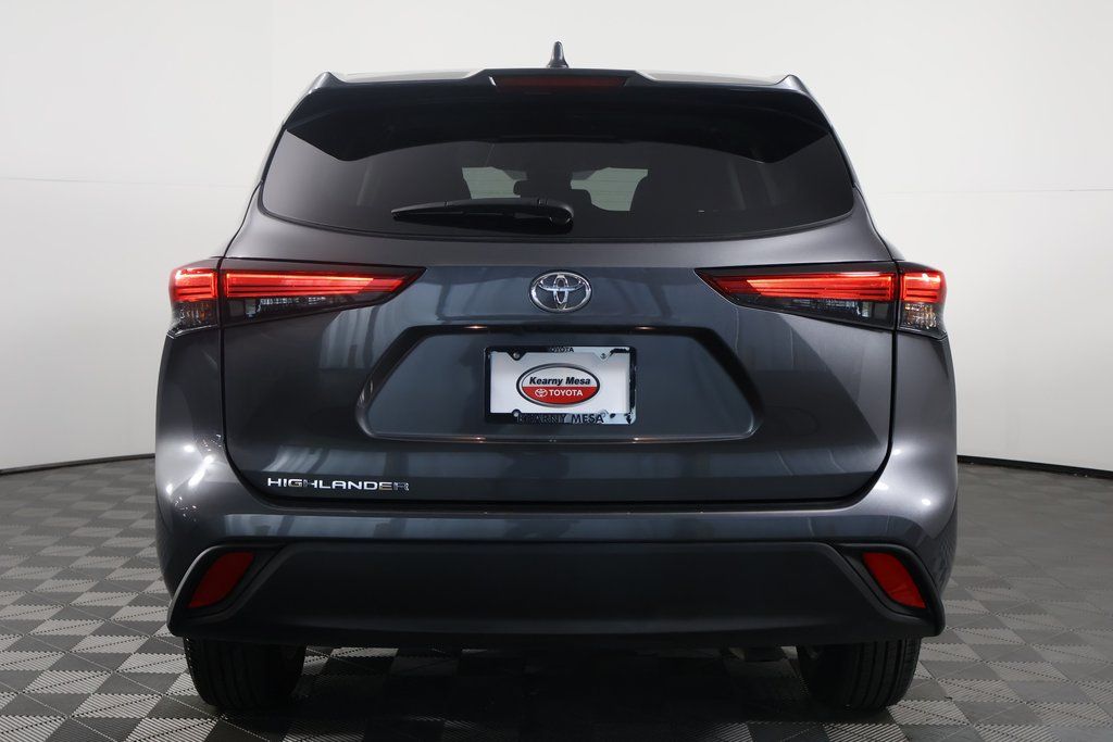 2023 Toyota Highlander L 5