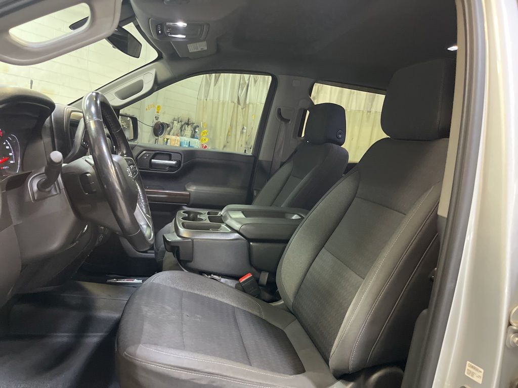 Used 2021 Silver Chevrolet RST image 14