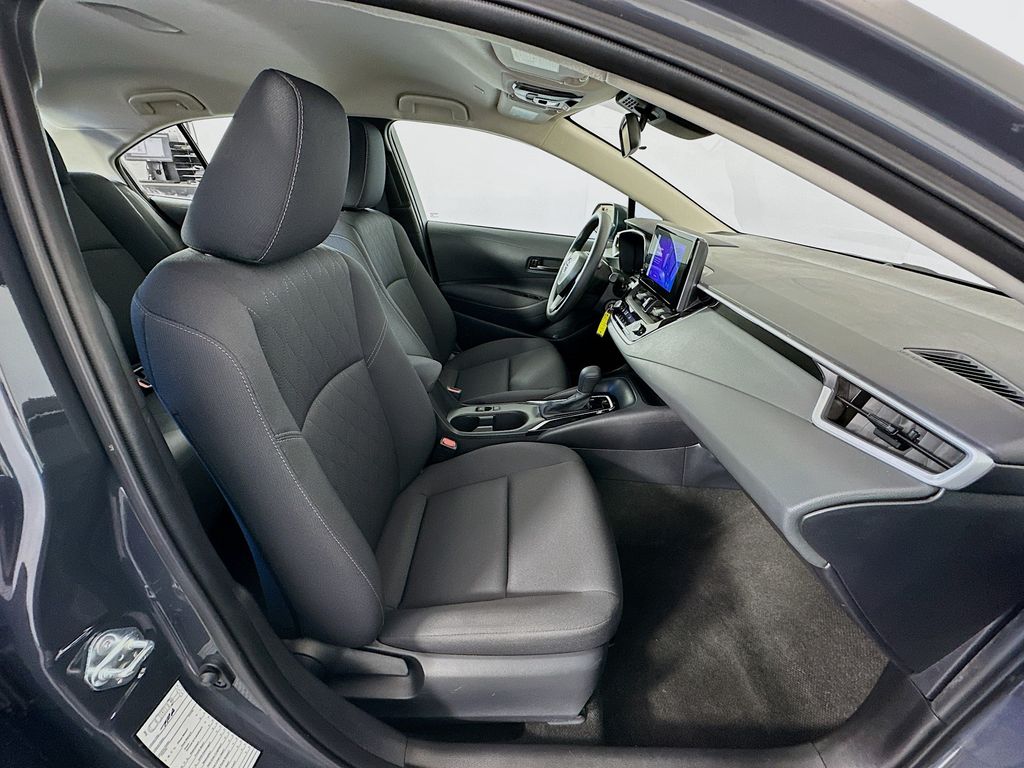 Thumbnail: 2025 Toyota Corolla - 27