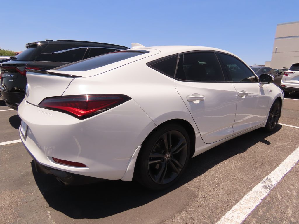 Thumbnail: 2023 Acura Integra - 3