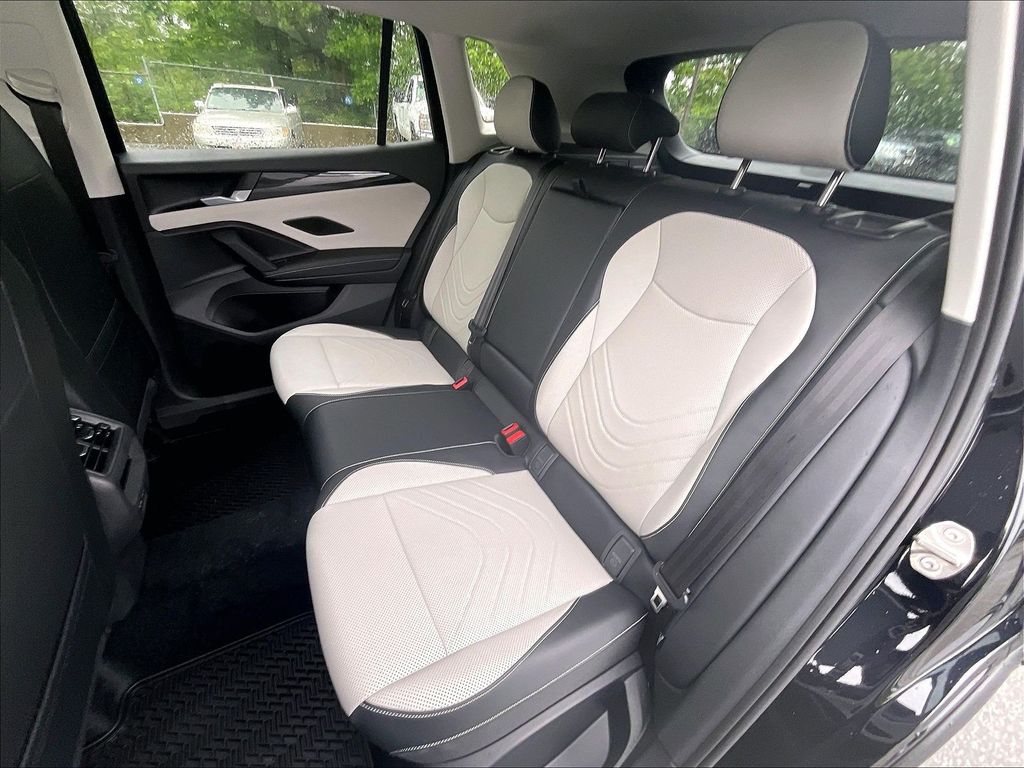 2026 Volkswagen Tiguan — photo 15