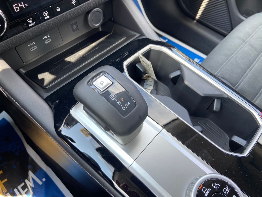 2026 Mitsubishi Outlander ES Red at Auto Express Mitsubishi