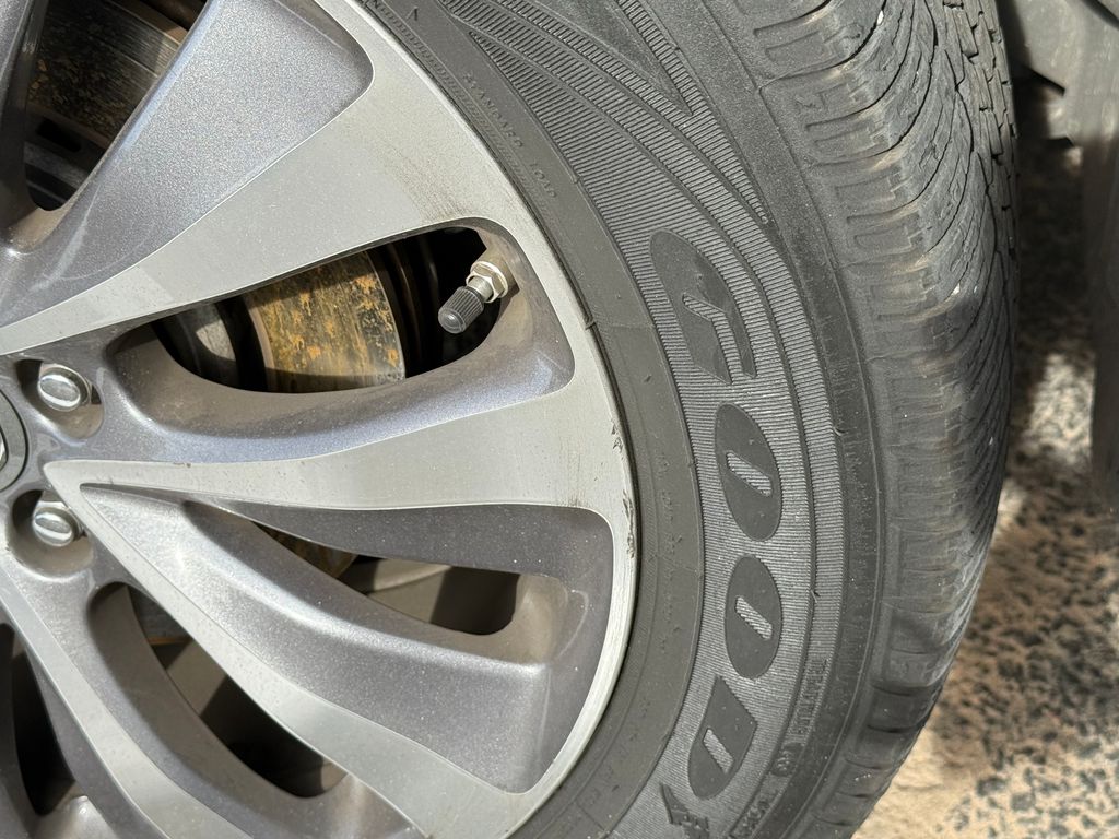 Thumbnail: 2015 Acura MDX - 28