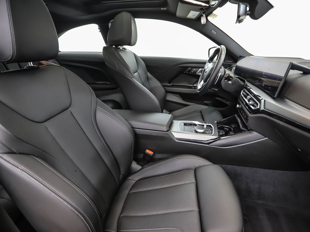 Thumbnail: 2024 BMW 2 Series - 25