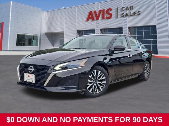 Super Black Clearcoat 2025 Nissan Altima Sedan Front-Wheel Drive Continuously Variable Transmission