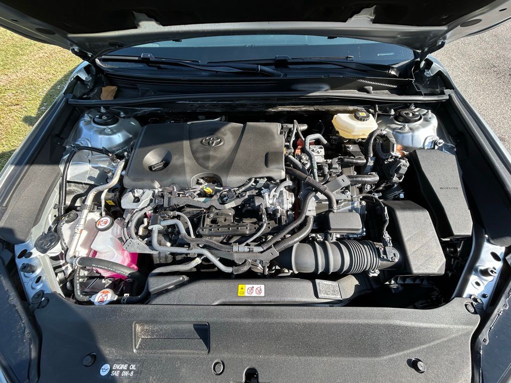 Thumbnail: 2025 Toyota Camry - 11