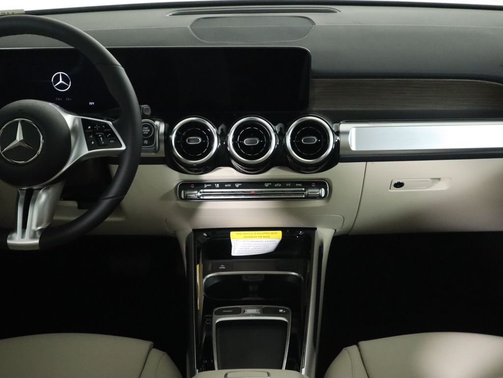 Thumbnail: 2026 Mercedes-Benz GLB - 15