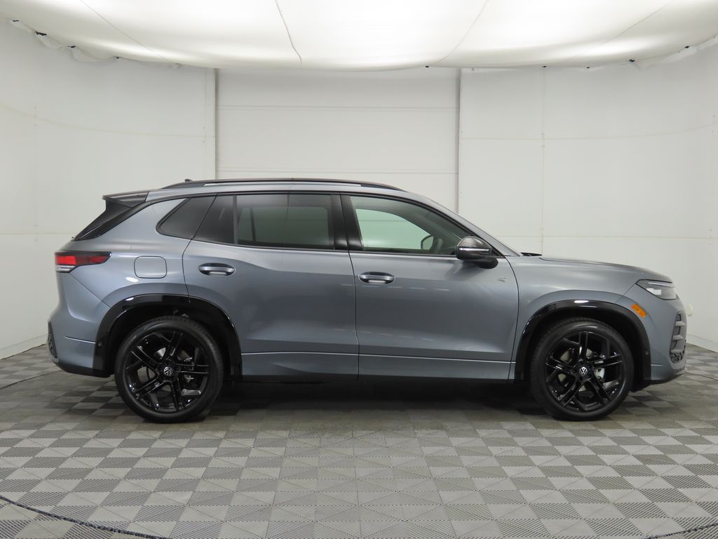 Thumbnail: 2026 Volkswagen Tiguan - 4