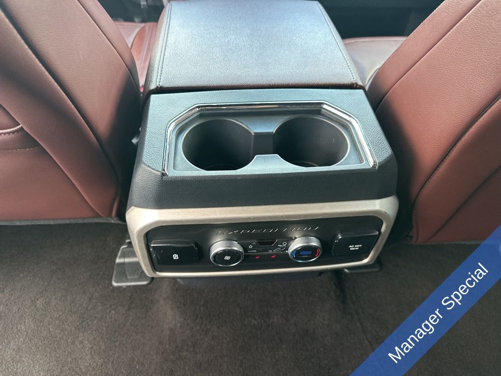 2022 Ford Expedition Max Limited photo